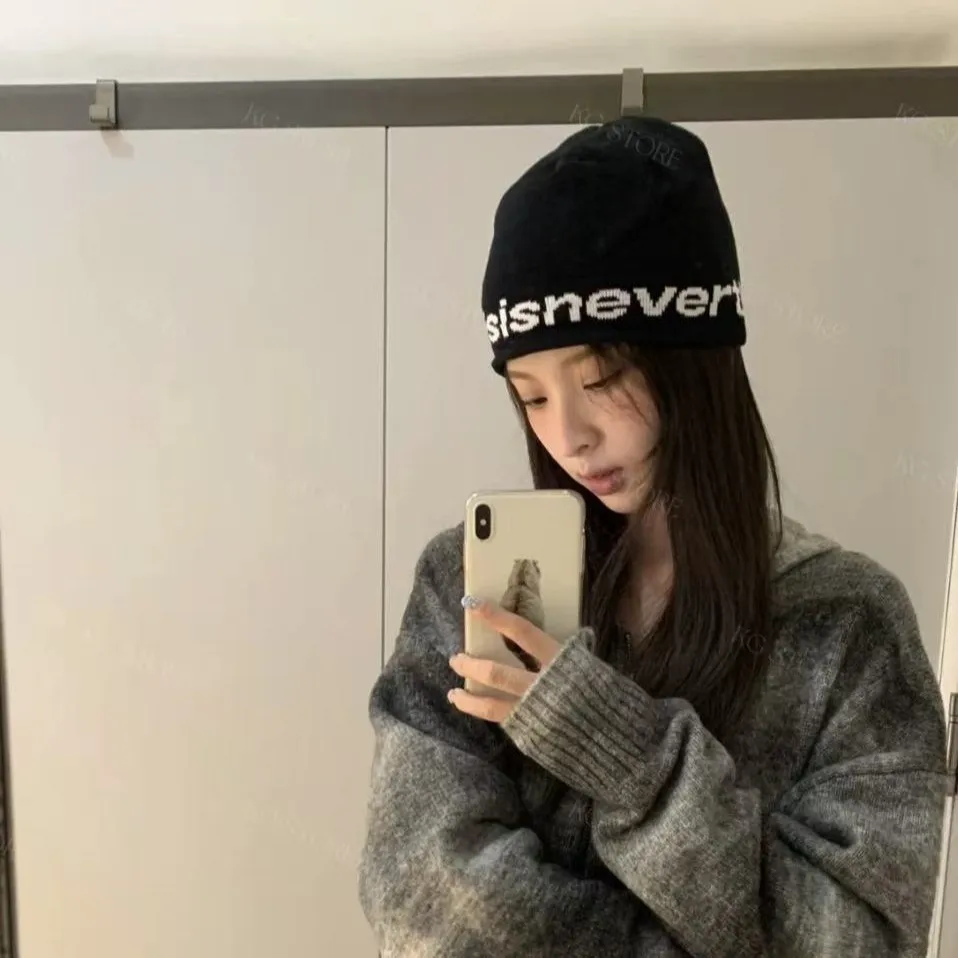 Unisex Neue Brief Drucken Gestrickte Hut Y2K Motorhaube Caps Warme Beanie Hüte für Frauen Outdoor Casual Street Wear Beanies für Mädchen – Detail 16