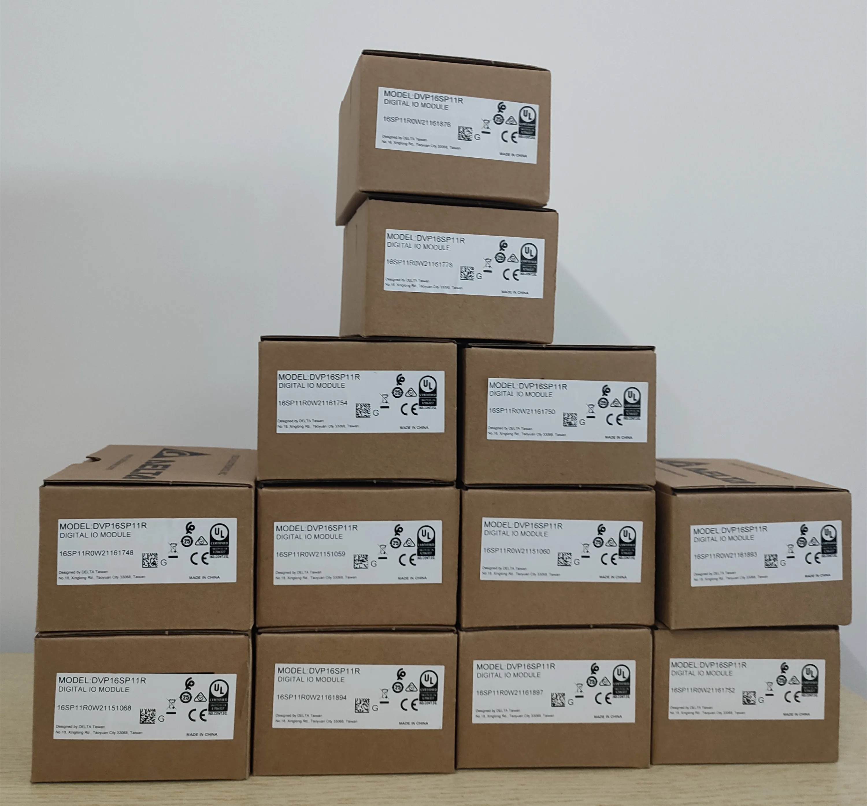 

100% оригинальный новый модуль расширения Delta Plc DVP16SP11R DVP-S DVP16SP11T DVP16XM211N DVP16SM11N DVP14SS211R