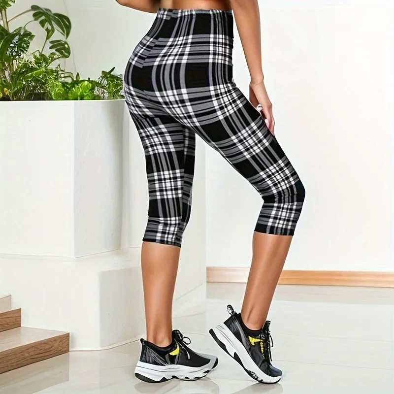 Summer Pants, WOMEN'S Cropped Pants, Black and White Grid Printed Leggings, Fitness Calf Length Leggings, Sports Elastic Short