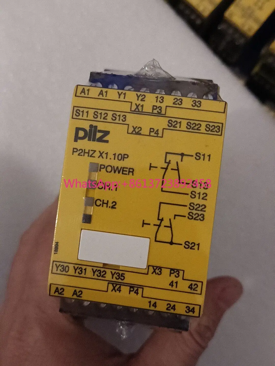 

Pilz 777341 safety relay in stock