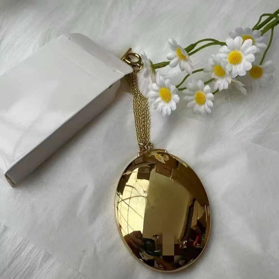 Makeup Mirror, Exquisite Little Golden Egg Design, 360-degree Rotation, with Its Own Chain for Bag Hanging