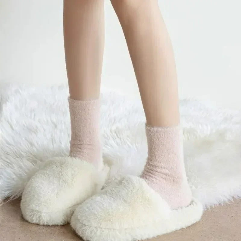 Candy Color Plush Mink Socks High Quality Soft Super Elastic Velvet Thicken Warm Winter Floor Fleece Mid-tube Stocking for Women