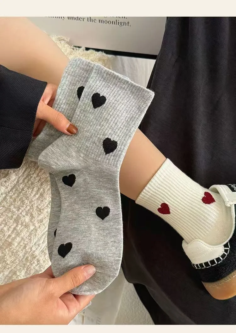 5/10 Paar Damen-Socken mit herzförmigem Muster, mittellange Socken, modischer Druck, weich, bequem, schweißabsorbierend, atmungsaktiv – Detail 10