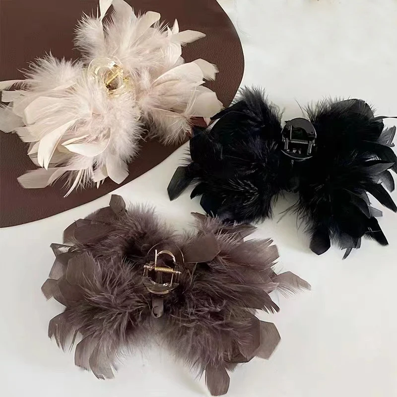 Korean Style Women's Fairy Ostrich Hair Shark Clip Feather Hairpin Fashionable Hair Accessories