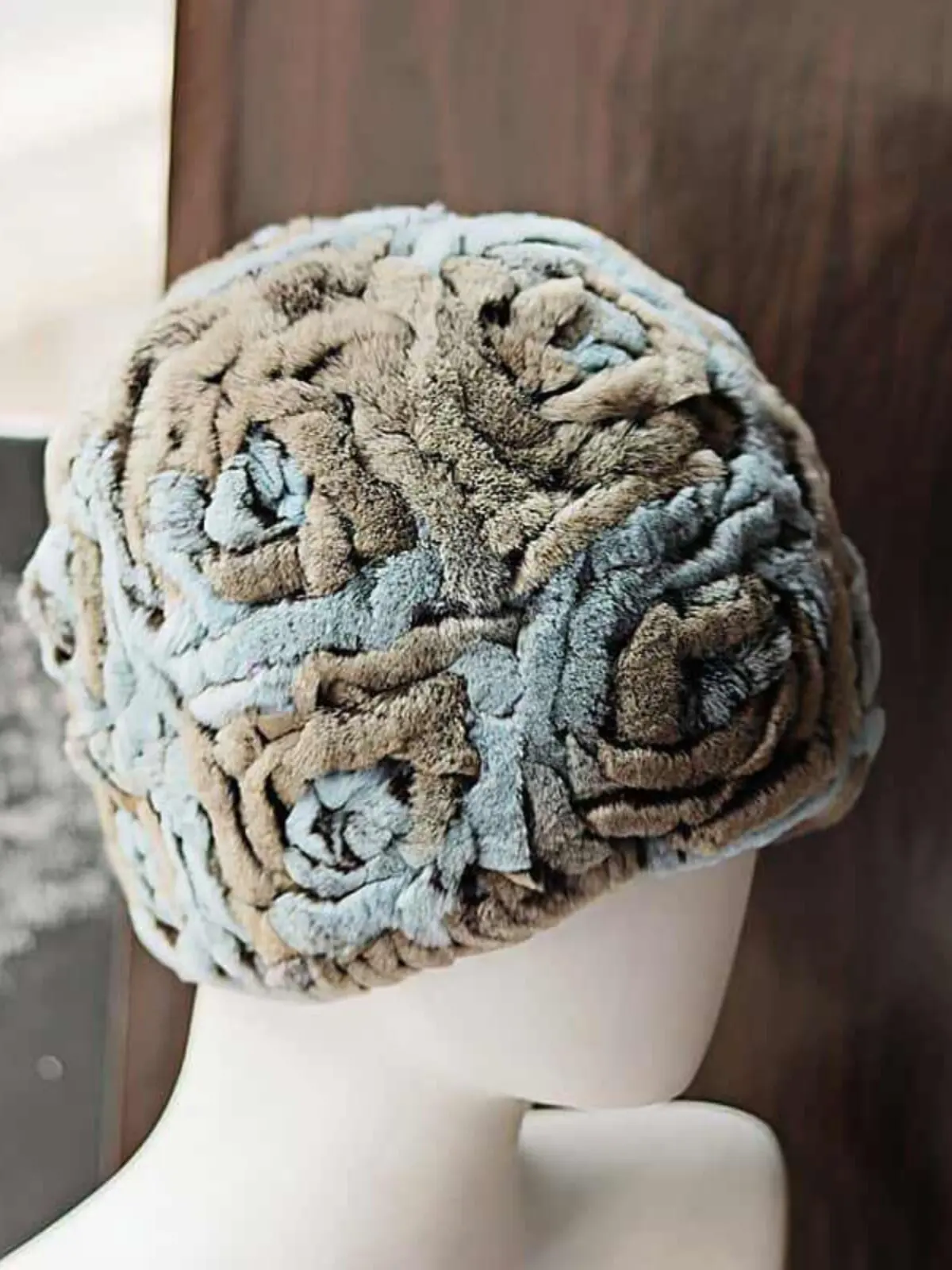 

Winter Fur Hat Women Large Head Striped Thick Warm Head Wear Fashionable Pineapple Hat Real Rex Rabbit Fur Cap Accessories