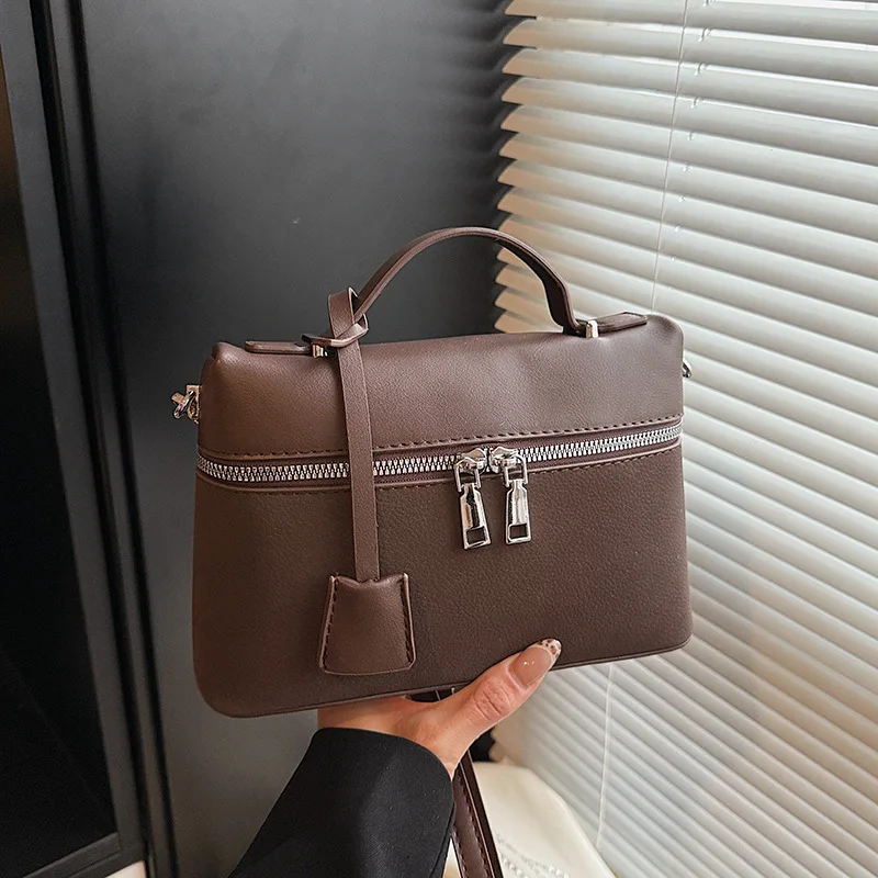 

2025 New Designer Tote Bag for Women, Genuine Leather Multi-way Shoulder Crossbody Purse, Vintage Chic Large Capacity Bag