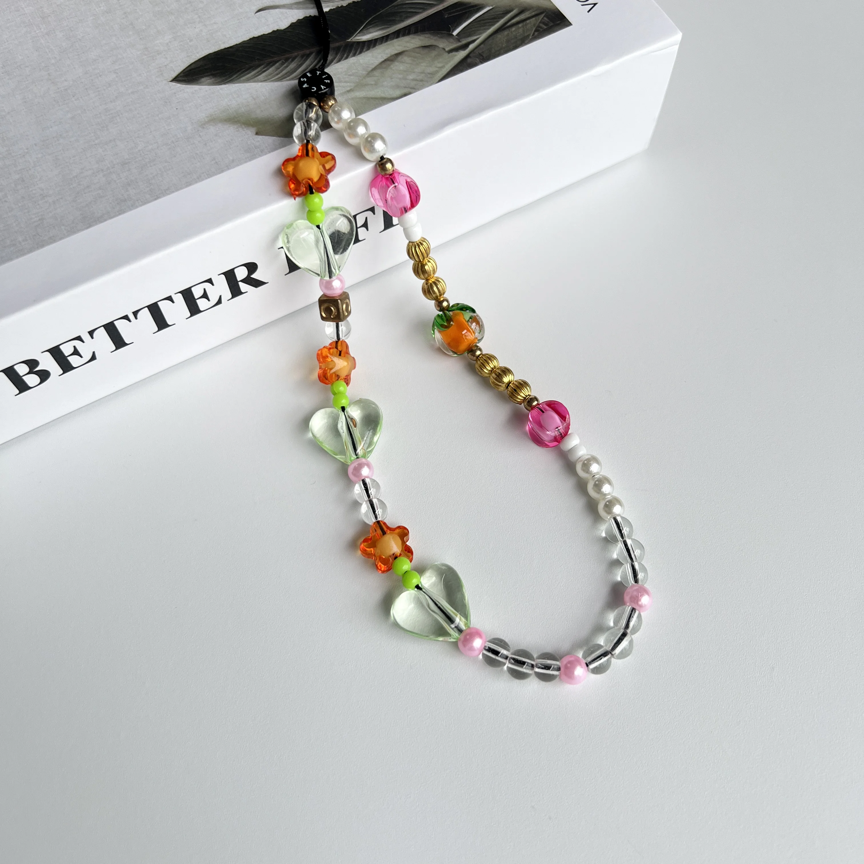 

Fashion Colorful Butterfly Pearl Crystal Charm Anti Slip Phone Case Rope Jewelry for Women Cute Bow Love Star Beaded Phone Chain
