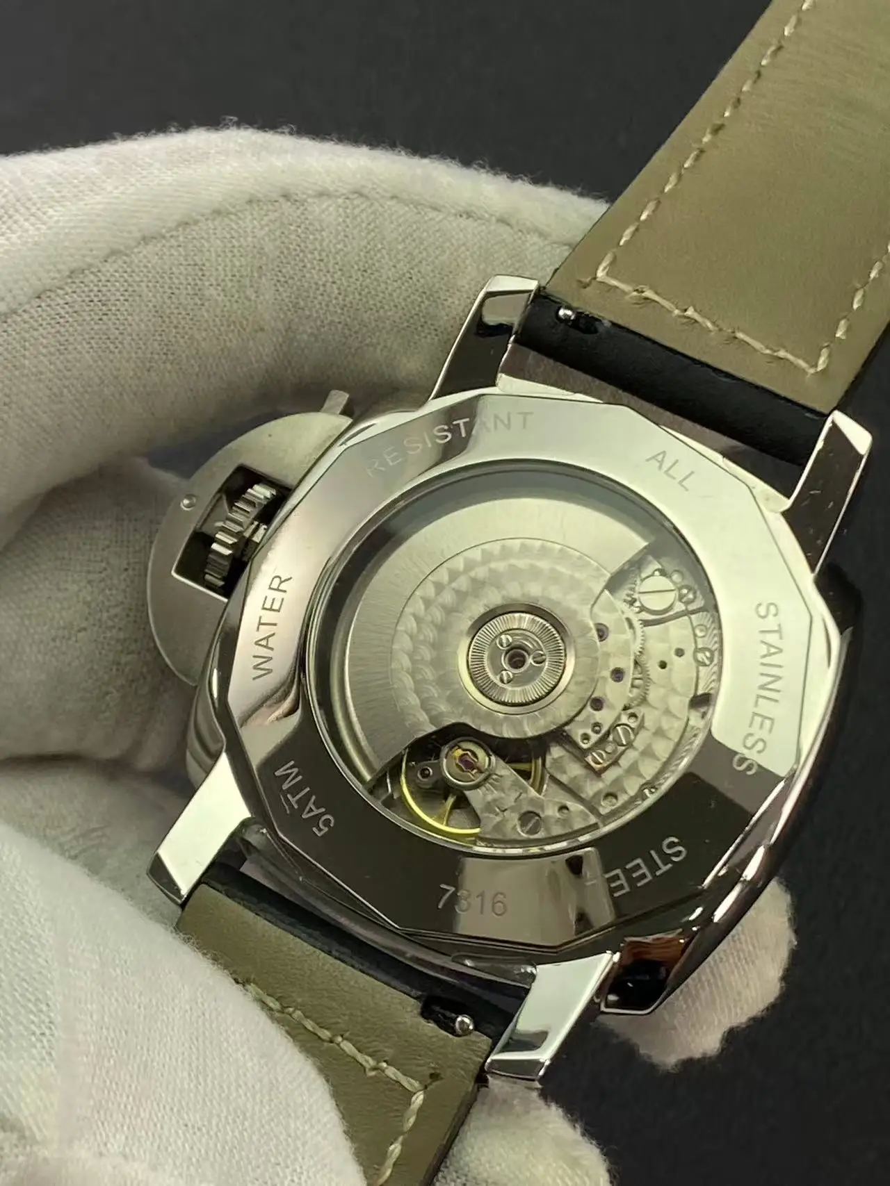 ساعة رياضية متعددة الوظائف ميكانيكية أوتوماتيكية للرجال بتوقيت جرينتش، منطقة زمنية مزدوجة، ضوء ليلي، مؤشر غوص، نوع حركة النورس