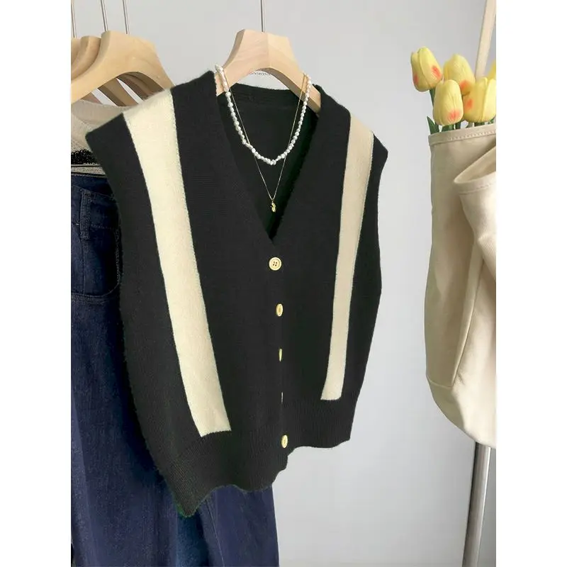 

Vintage Sweater Vest Women V-neck Korean Style Contrasting Colors Sleeveless Cardigans Casual Sweaters Aesthetic Knitted Vest