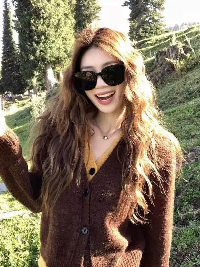 

Женский вязаный кардиган-обманка на раннюю осень, свободный крой, в корейском стиле, для создания праздничного образа, с длинными рукавами