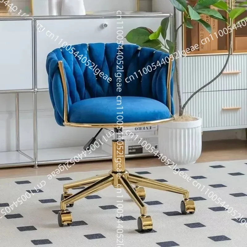 Guest Chairs and High-end Office Furniture Sets in Modern Business Reception Areas