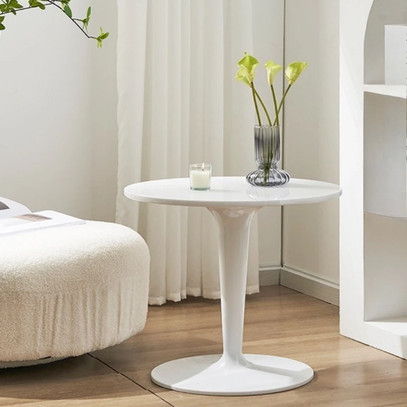 Simple transparent small coffee table, round acrylic side table, movable