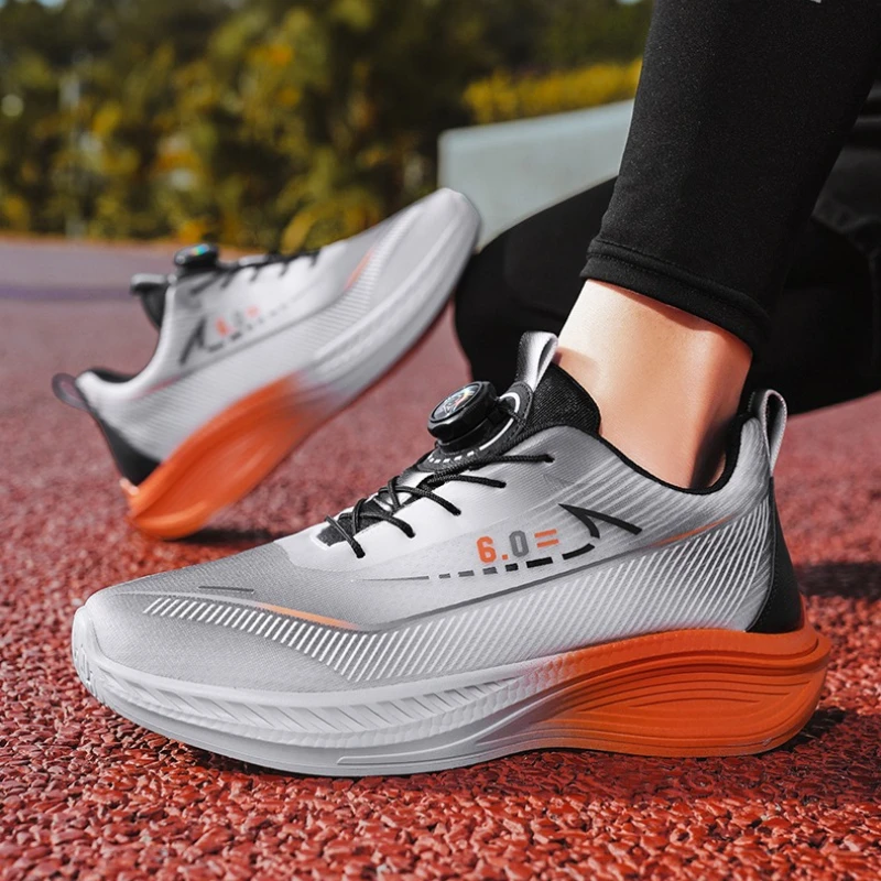 

Mesh Sports Large-sized Flying Weave Color-matched Round Head Lace-up Lightweight Gradient Breathable Lightweight Running Shoes