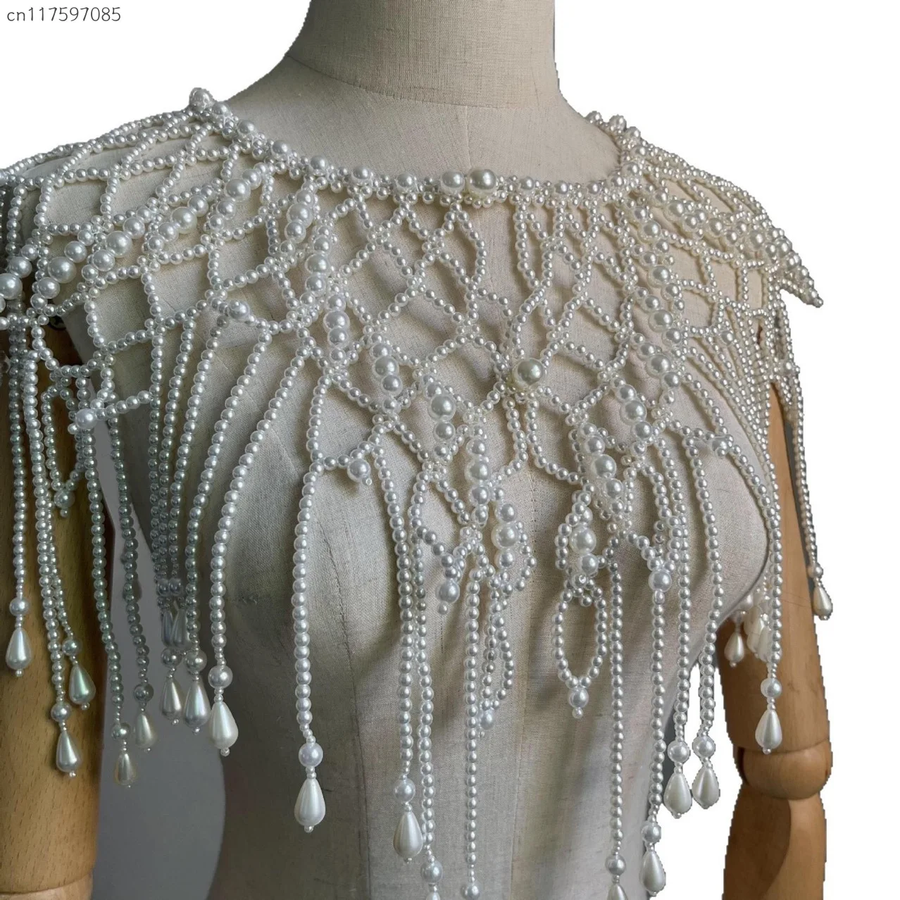 Luxury Women Pearl Body Chain Multi-Layered Hand-Strung Beaded Vest-Style Shawl Elegant Ladies Fringed Shawl Gowns Accessories