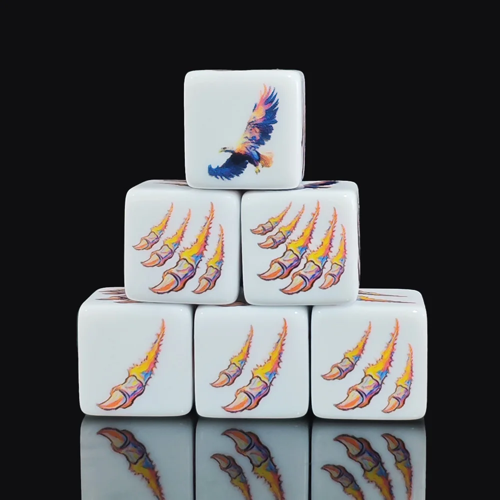 12Pcs 16MM Colorful Eagle And Eagle Claw Print White Acrylic D6 Dice 6 Sided Game Dice For Tabletop Board Game Party Accessory