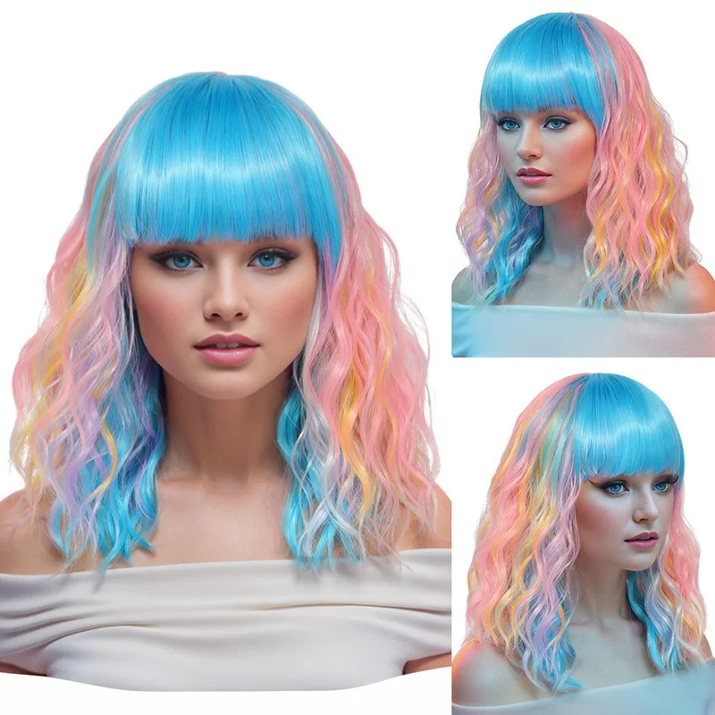 Halloween Zweifarbige Farbe Kurzes lockiges Haar Musik Festival Dress Up Gerader Pony Wellen Rollbar Perform Kopfbedeckung Mittellange Perücke