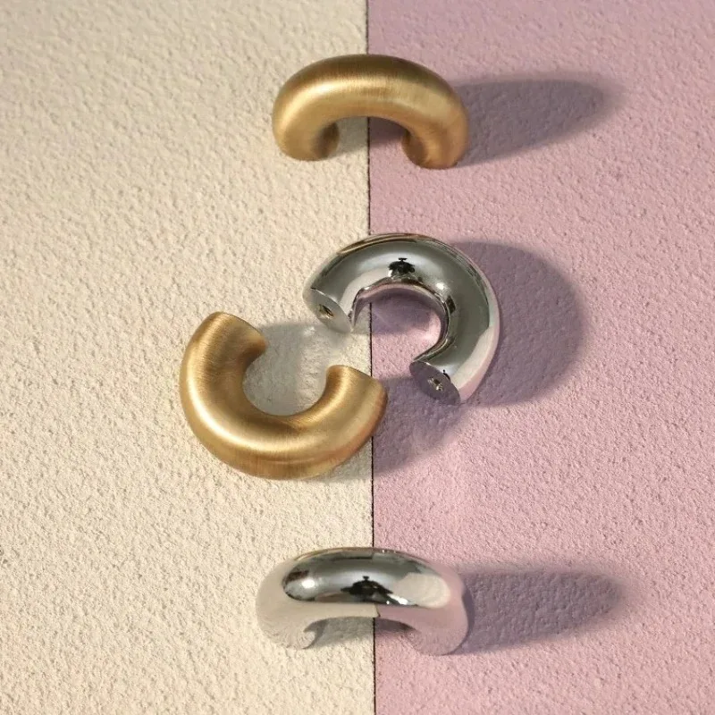 Retro Drawer Wardrobe Door Handles Minimalist Brass Handle Horseshoe Shaped Cabinet Door Pulls Antique Shoe Cabinet Small Knobs