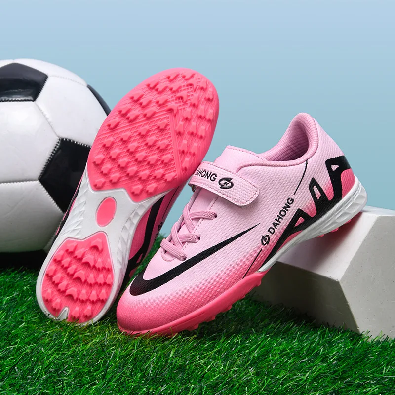 

Pink Hook Loop Soccer Shoes Children Training Non-Slip Football Sneakers Kids Outdoor Turf Sports Sneakers For Boy zapatos nino