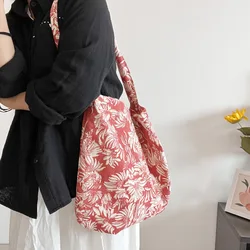 Vintage Flowers Women Messenger Bag Large Capacity Tote Bag Females Shoulder Bags Summer New Beach Casual Handbag