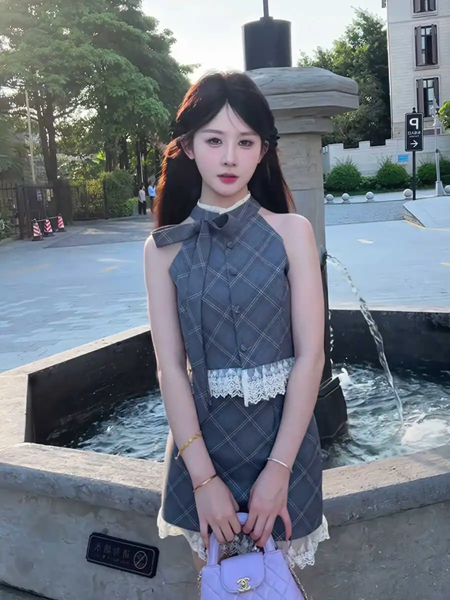 

Fashionable Miss Rich Style Set round Neck Hanging Neck Knot Top Bodycon Skirt Lace Trim Splicing Summer Outfit