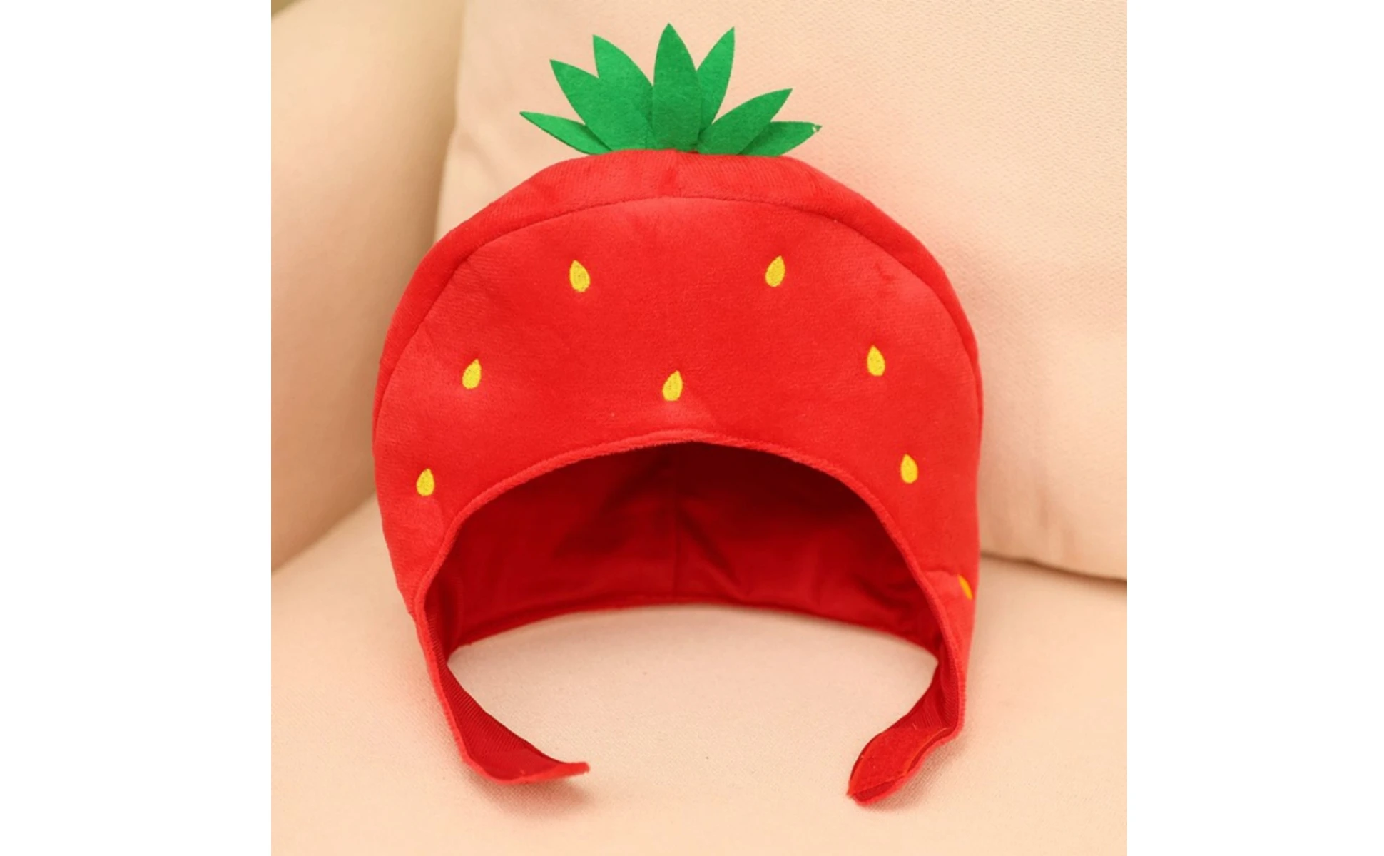 Strawberry Pet Hat Foliage Topper Soft Strawberry Hat Headwear Lightweight Pet Accessory Funny Novelty for Pets, Performance