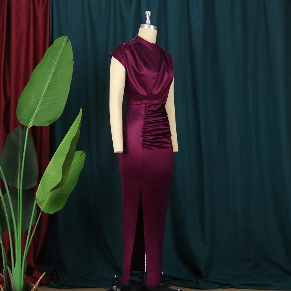 Übergröße Burgunderrotes Satin-Maxikleid für Damen mit Wasserfallausschnitt, Kurzarm, Geraffter Taille und Schlitz, Figurbetontes Kleid für Afrikanische Partys und Abendveranstaltungen – Detail 14