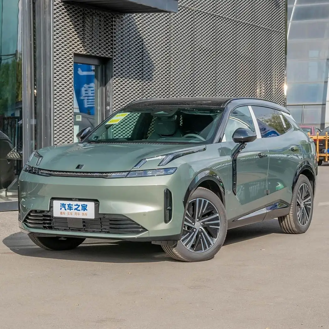 Pre Sale Lynk&co Z10 Ultra Large Space Vehicle 702km Rear/Four-Wheel Drive Comfortable and High-Performance Electric Car Lynk&co