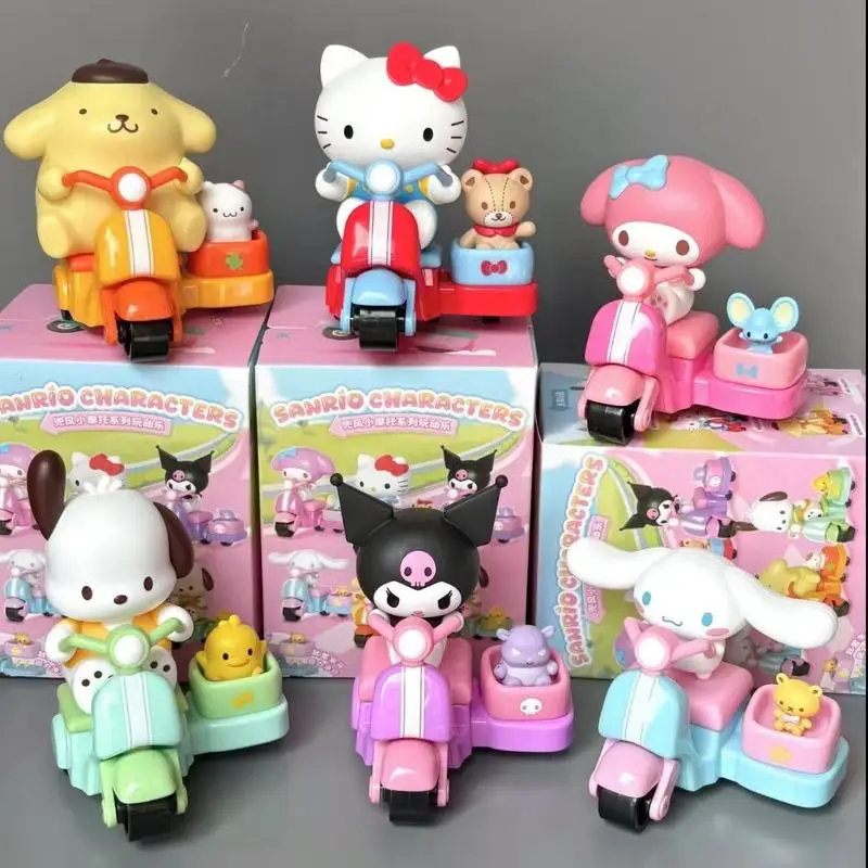 Mini caja ciega de la serie de motocicletas, juguetes Kawaii Hello Kitty Kuromi Cinnamoroll, adornos modelo, regalo de moda