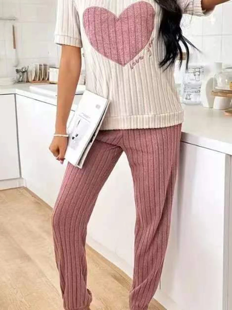 Women\'s new style pajamas set heart pattern short sleeve shirt trousers two-piece simple and lovely casual home wear