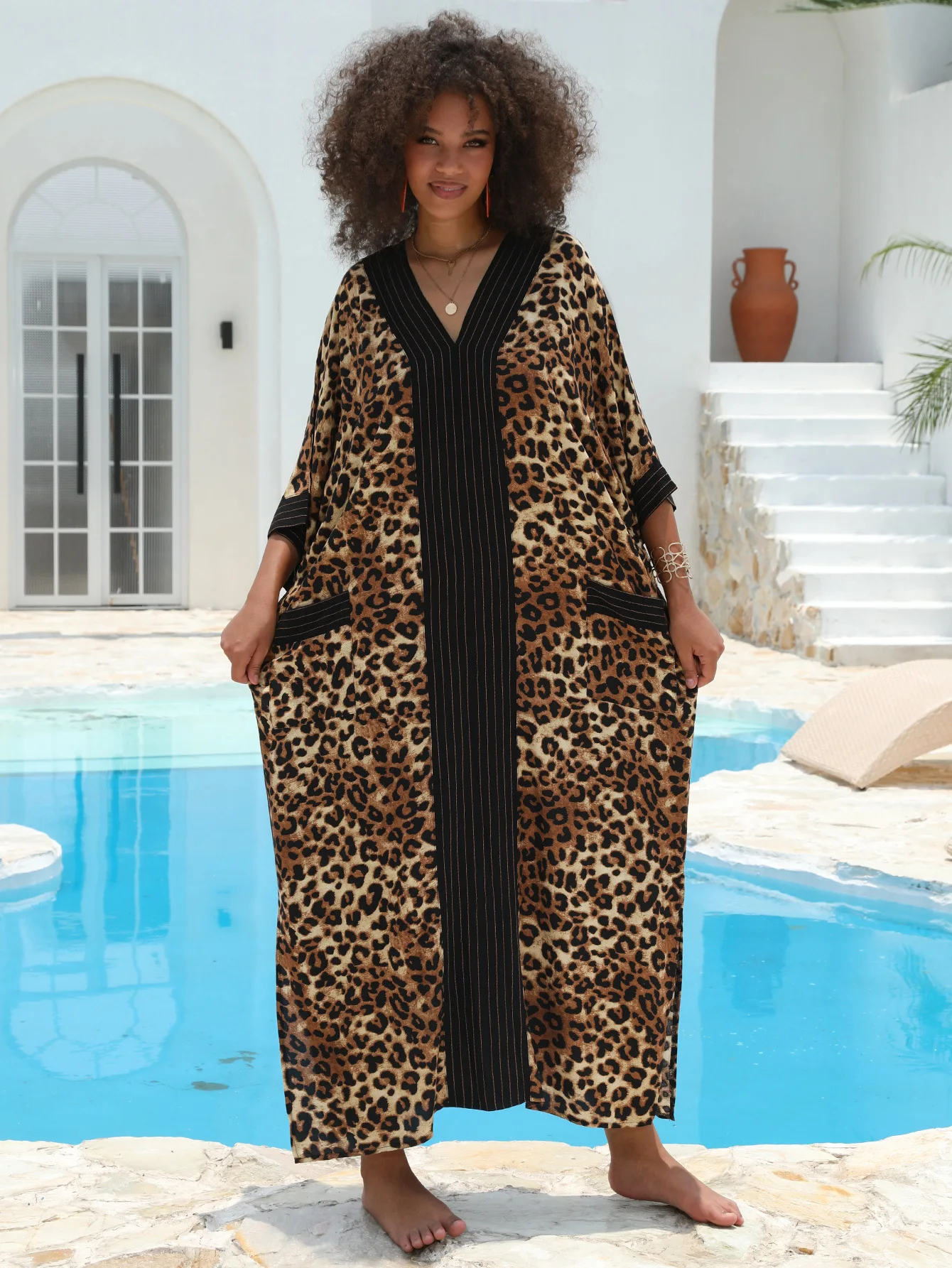 Robes caftans de plage pour femmes, imprimé léopard, Cover-Up pour maillots de bain avec poches, vêtements de plage pour vacances d'été