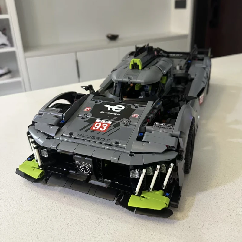 2026 New Technique 1775+ Pcs Super Sports Car Building 1:10 Scale Race Car Model Block Diy Toy Collectible Car Model Adult Gifts