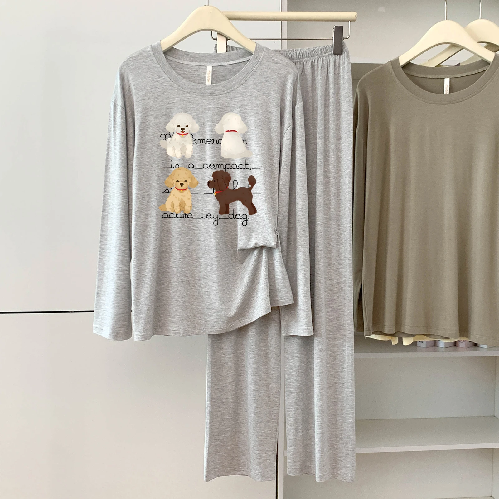 5183-03 بيجامة مشروط للنساء، طراز جديد للربيع والخريف، كاجوال، بسيط، لون خالص، رقبة دائرية، أكمام طويلة، مريح