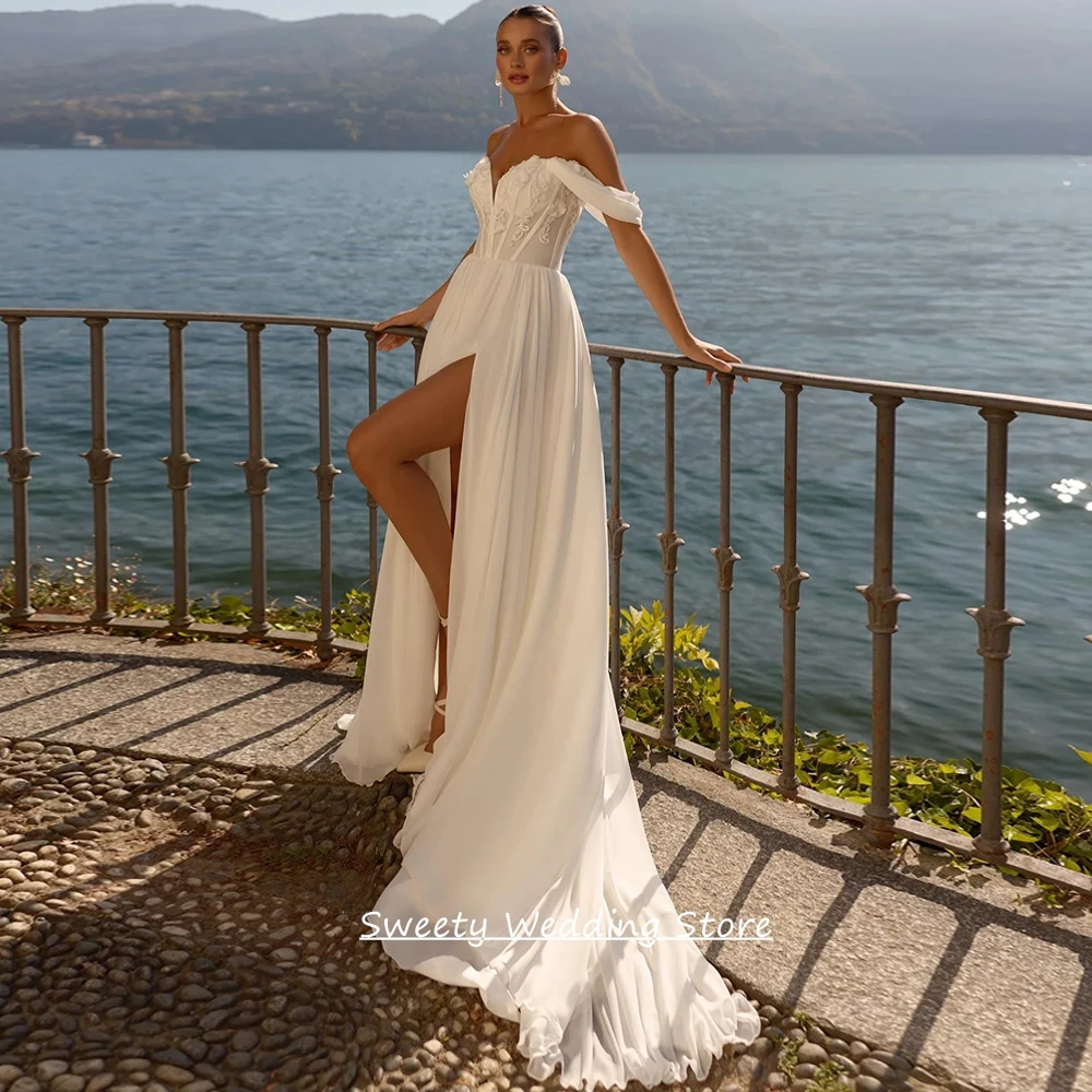 Sexy Beach Wedding Dress Customized Sweetheart Off The Shoulder Sequined Applique Illusion Sweep Train Corset Bride Gown