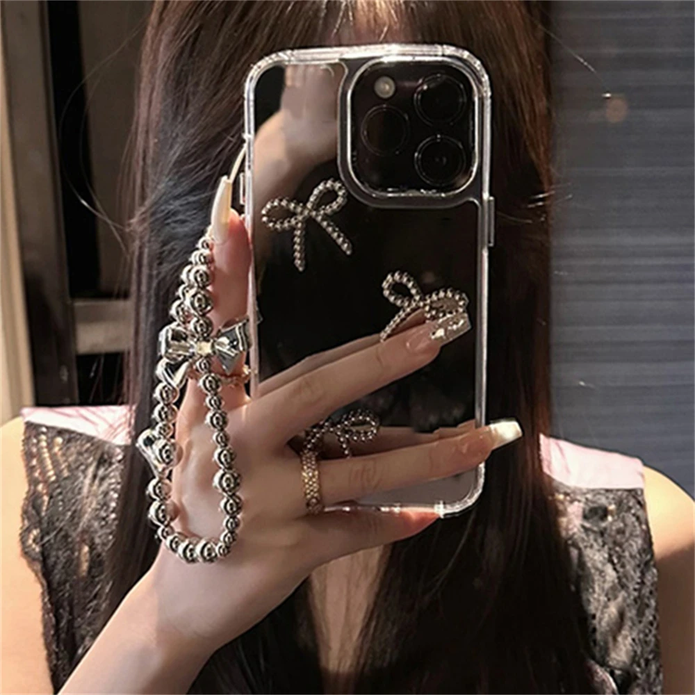 Luxury Mirror Bow Plating Bracelet Case For iphone 15 14 13 12 11 Pro Max 14 15 7 8 Plus X XS XR XS Max Stylish Anti-Shock Cover