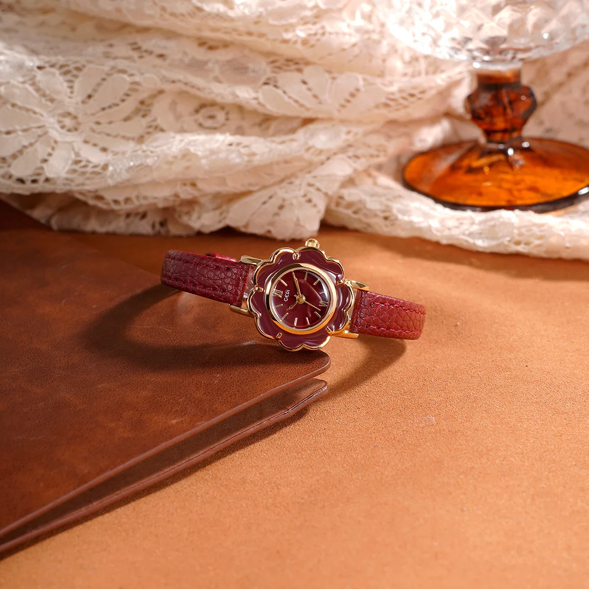 Luxury Creative Flower Dial Ladies Wristwatch Simple Leather Strap Female Clock Top Brand Quartz Watch for Women