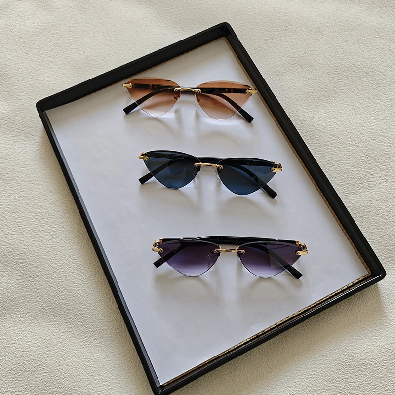 

3Pcs/Set Triangle Rimless Sunglasses Fashion Women Outdoor Small Frame Sun Glasses Trendy Summer Photography Accessory Eyewear
