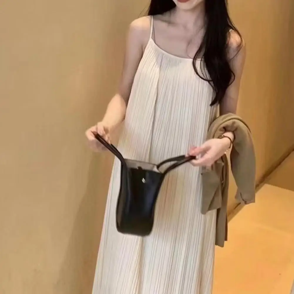 

Women Dress Summer Cami Dress for Women Spaghetti Strap Sundress Pleated Long Flowy Beach Vacation Dress with Scoop Neck Round