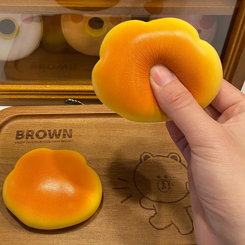 

Карамельный цвет, облако, хлеб, медленный отскок, щепотка, музыкальная декомпрессионная вентиляционная игрушка, мягкая медленно растущая сжимаемая игрушка, пародия, игрушка для дразниц людей