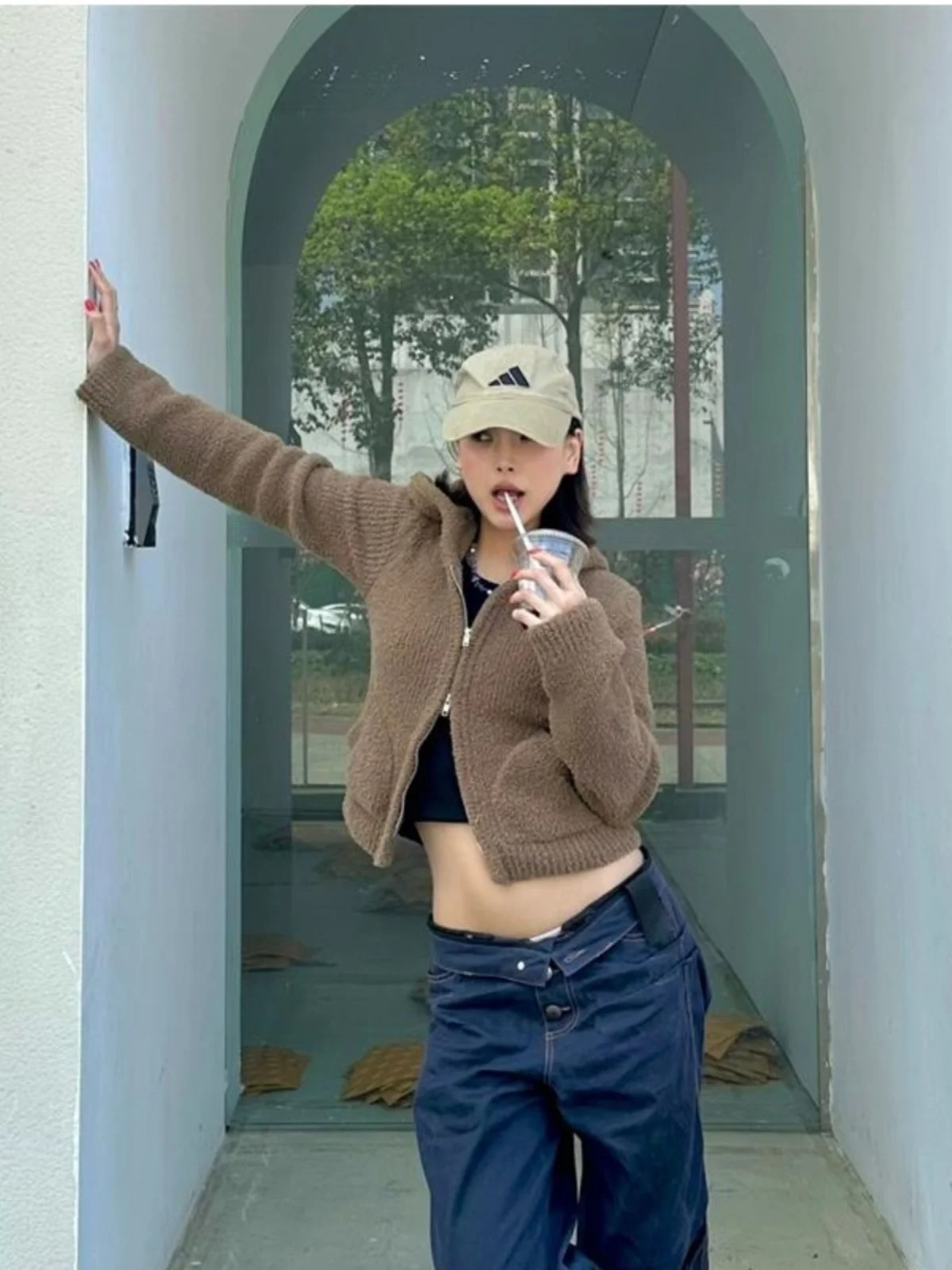 

Fashionable Pure Color Hooded Short Jacket Women's Autumn Winter New Lazy Style Small Size Versatile Top Commute Style Loose Fit