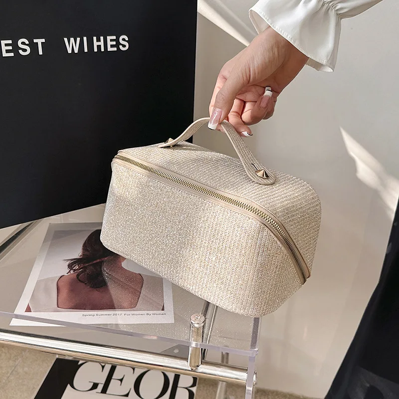

Hot Sparkling Bag, Large Capacity Internet Celebrity Hot Item, Women's Multifunctional Texture Wash Bag, Hand-held Makeup Bag