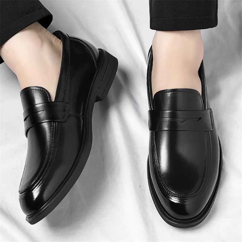 

Men's Formal Leather Loafers Italian Style Slip-on Stylish Elegant Business Shoes Comfortable Lightweight Office Dress Shoes2026