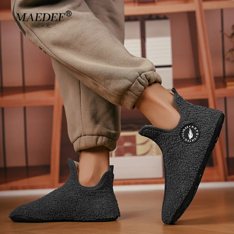 YRZL Men Winter Slippers High Quality Lightweight Disign Shoes Fashion Women Plush Slipper Warm Slip on Casual Shoe for Couples