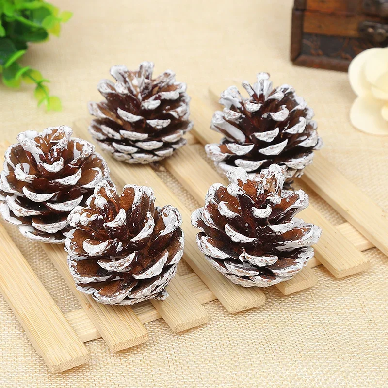 Snow pine cone decoration pendant snowflake pine cone Christmas decoration dried flower ornaments