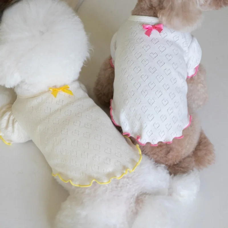 

Puppy Lace Fashion Winter Designer Dog Clothes Love Underlay Shirt Wood Ear Edge T-shirt Cute Home Pet Clothes Teddy Dog Sweater
