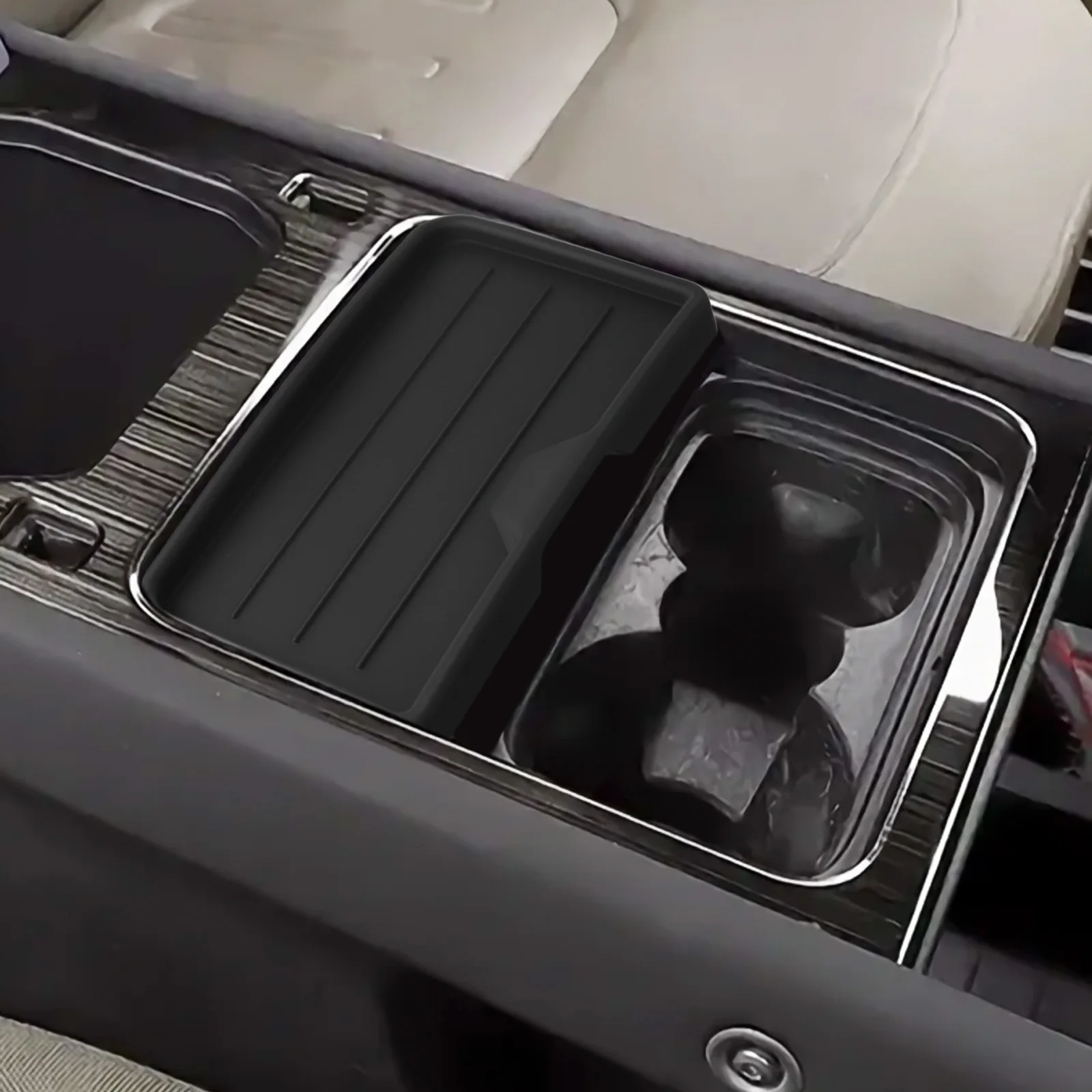 

Подстаканник Крышка подстаканника Аксессуар для салона автомобиля Простая установка Идеально подходит для салона автомобиля Изготовлен из качественных материалов