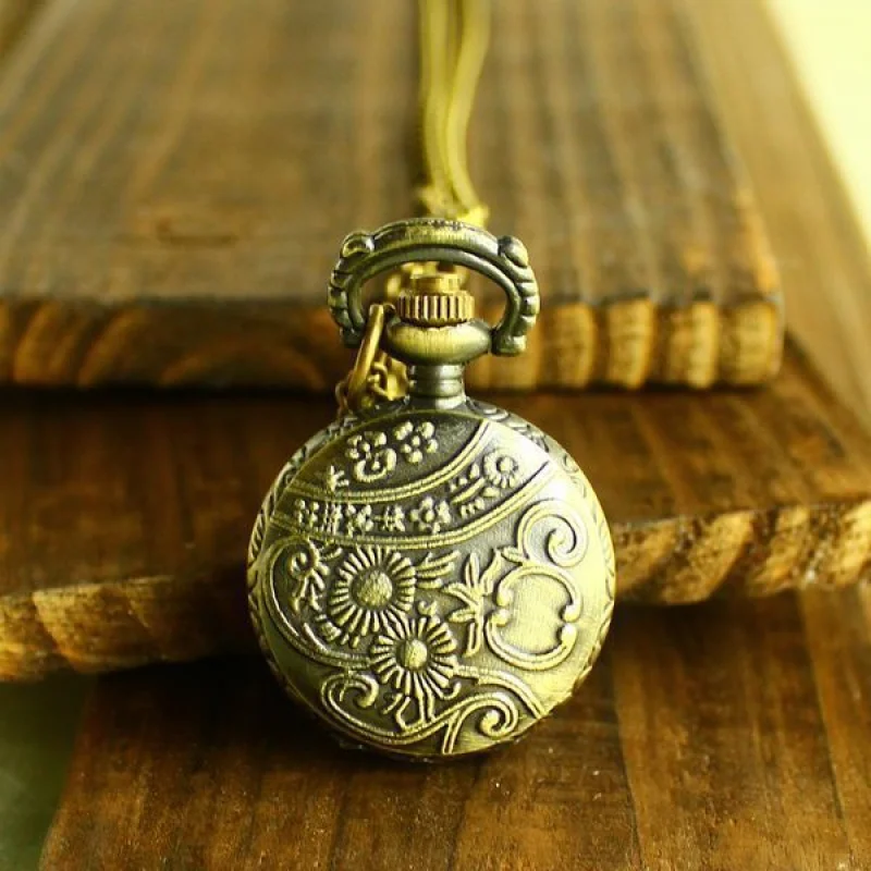 Popular Watch Retro Pocket Watch Decoration Pendant Watch Necklace Watch 12Zodiac Pocket Watch Zodiac Pocket Watch