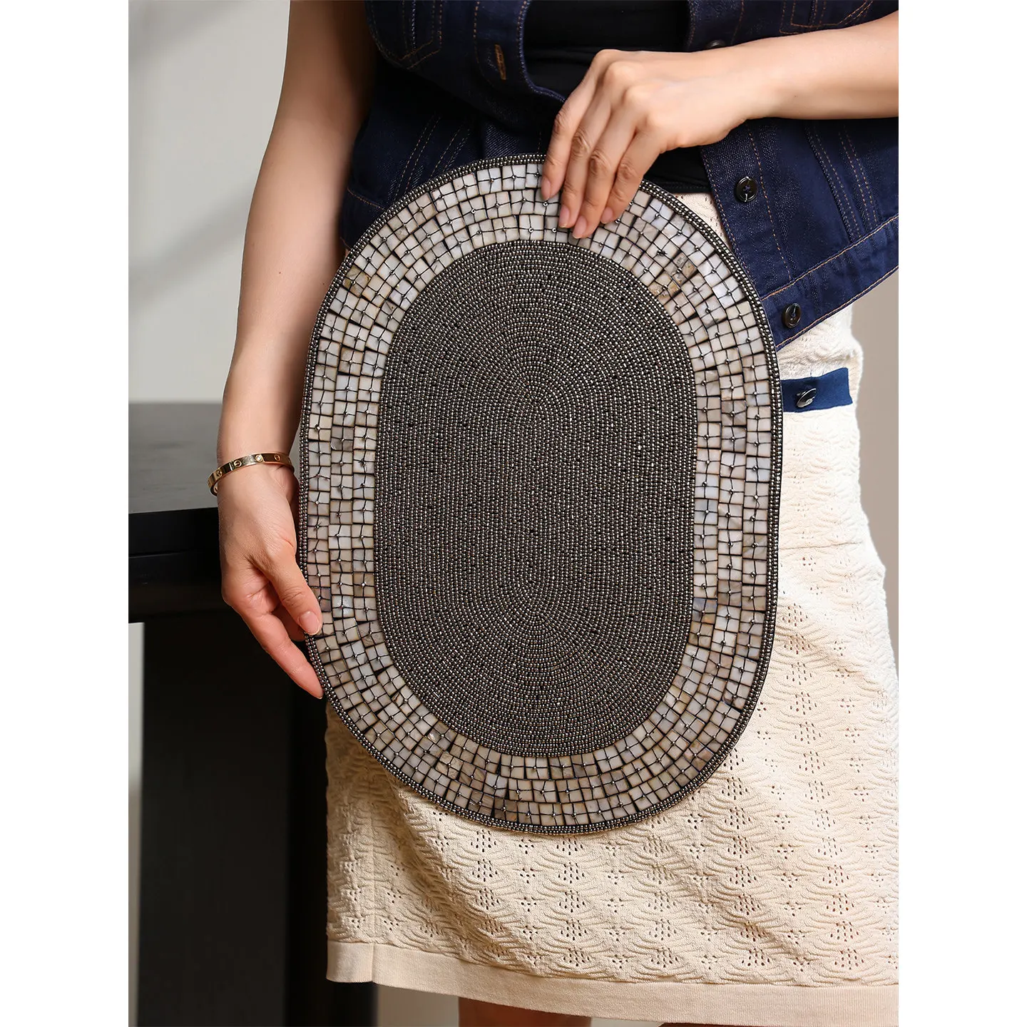 Light Luxury Desktop Anti-scalding Beaded Placemat, Living Room Dining Table High-end Decorative Art Thermal Insulation Mat