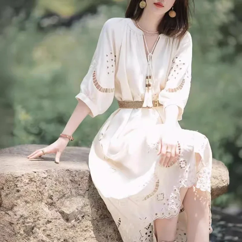 Boho ilhó bordado branco midi vestido elegante verão solto ajuste vestido estilo férias