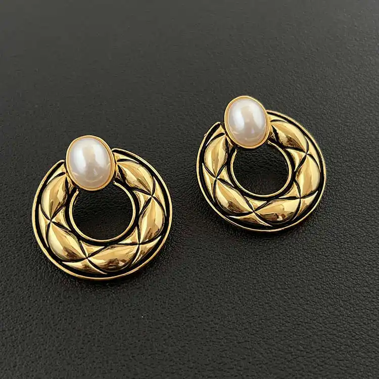 

Европейские латунные 18-каратные позолоченные серьги из серебра 925 пробы с иглами и круглым жемчугом, женские винтажные ювелирные изделия, тренд