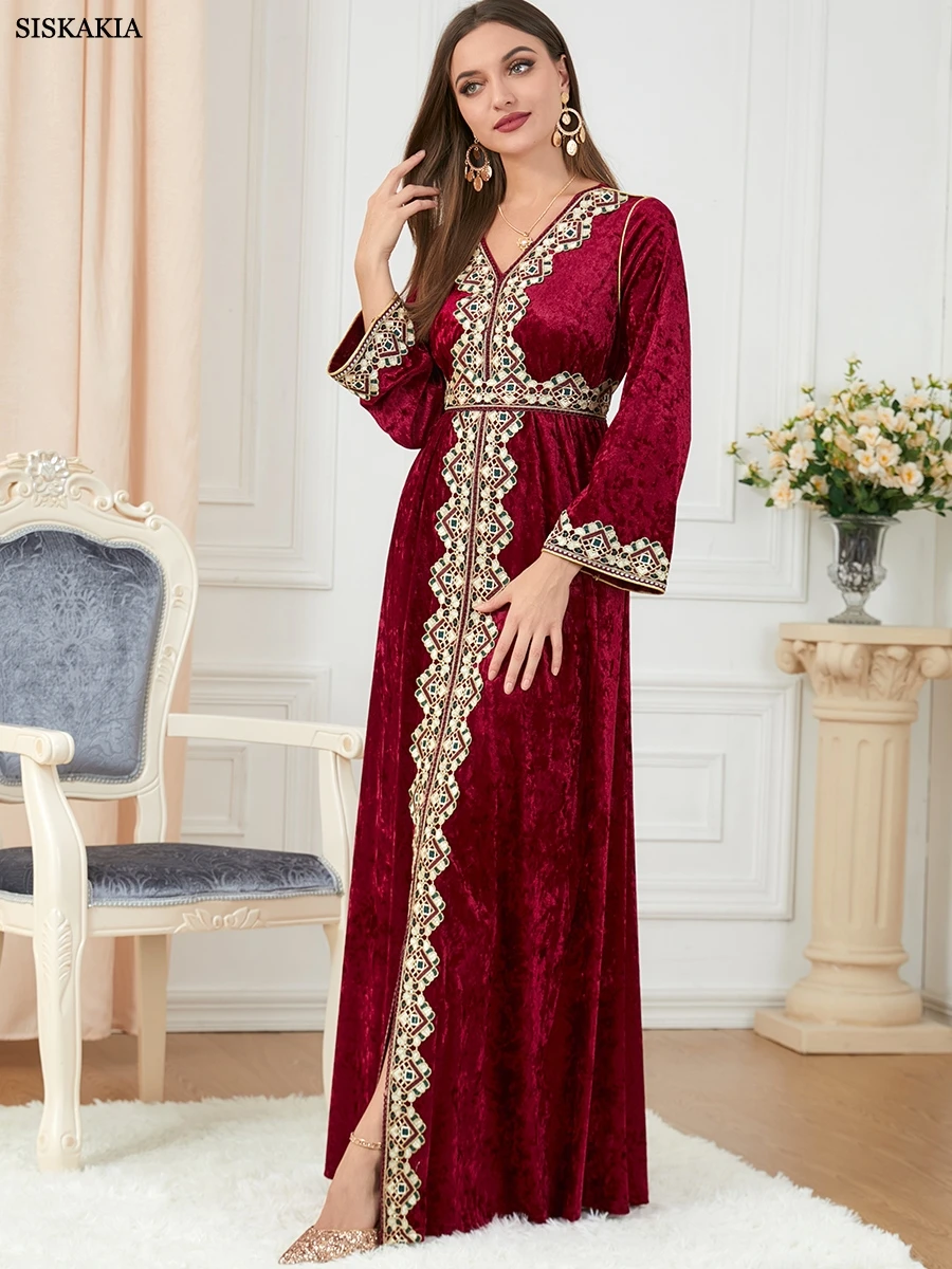 Muslim Abaya Dress Dubai Floral Embroidery Belted Turkey Moroccan Caftan Luxury Velvet Robe Women\'s Dresses Free Shipping